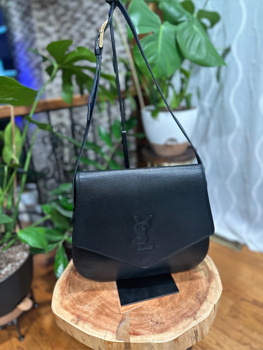 Vintage YSL Yves Saint Laurent Black Pebbled Leather Crossbody Bag - Picture 2 of 12